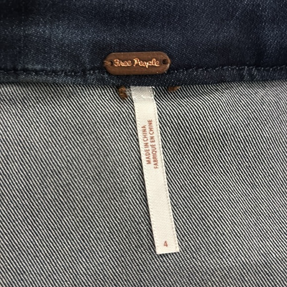 Free People Asymmetrical Dark Denim Zipper Skirt Size 4 NWT - Picture 5 of 7